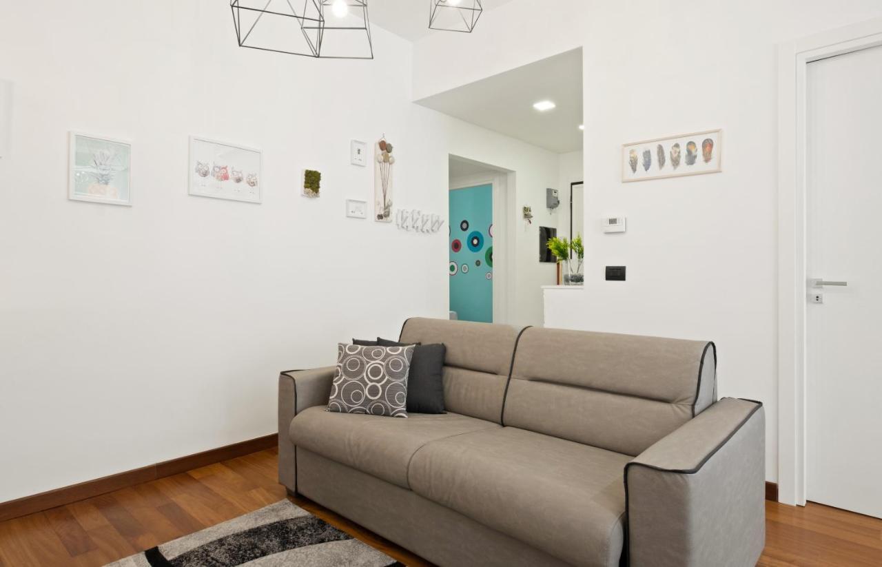 3 Bed Modern Flat - 15 Minutes Walk To Colosseum Rome Bagian luar foto
