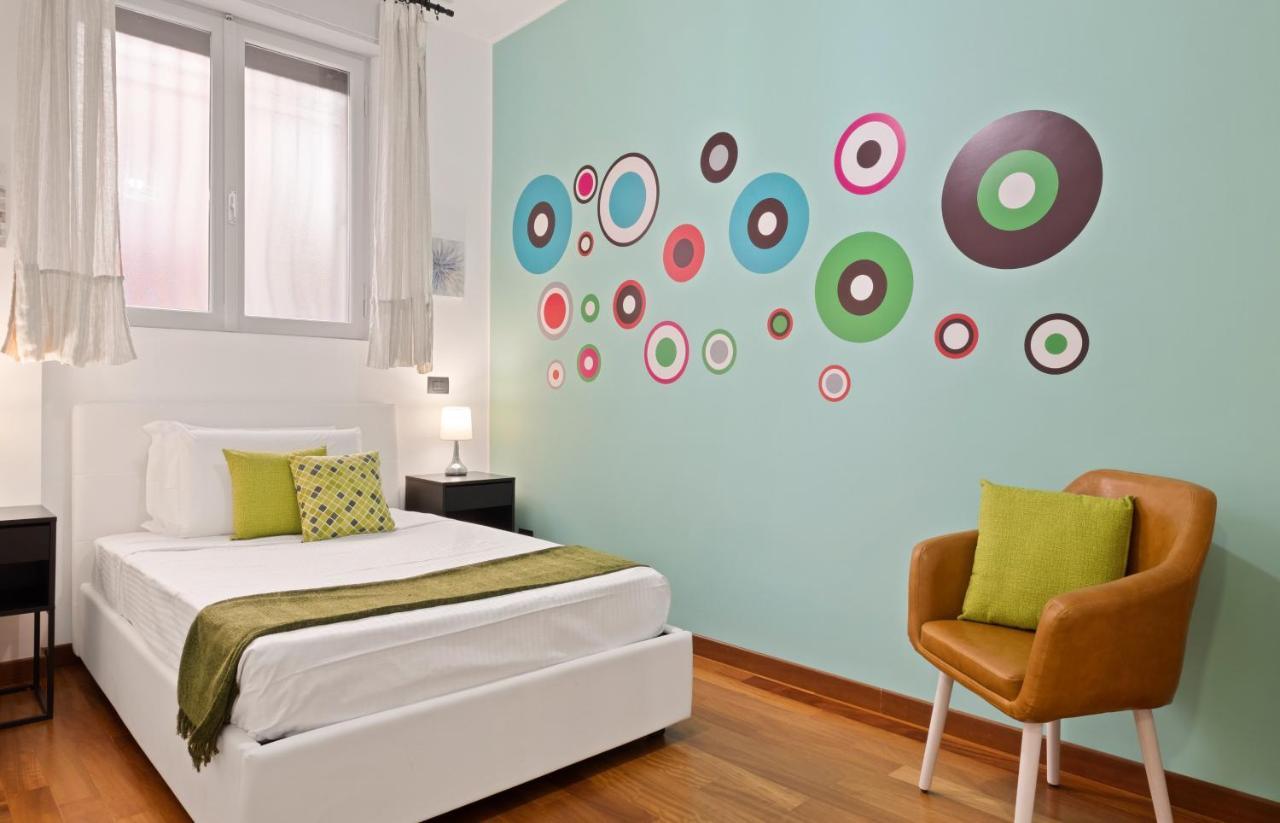 3 Bed Modern Flat - 15 Minutes Walk To Colosseum Rome Bagian luar foto