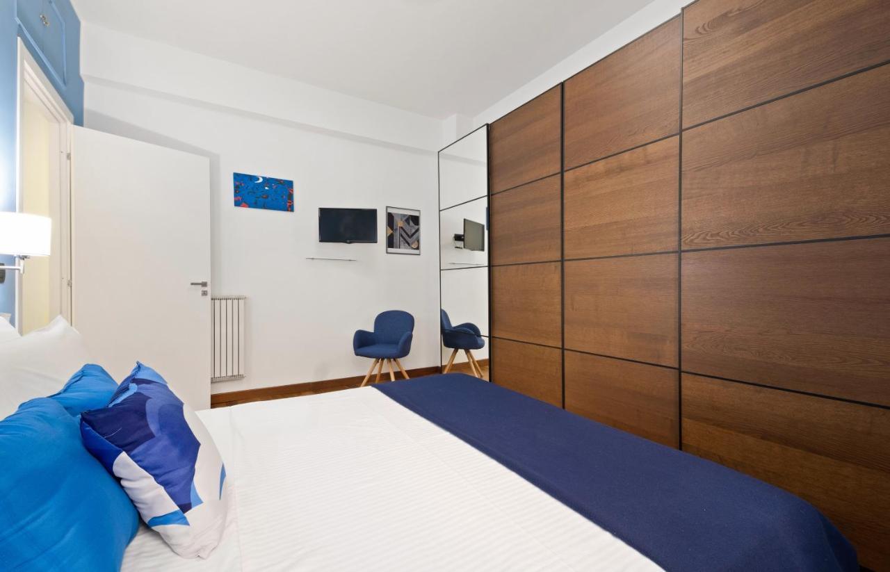 3 Bed Modern Flat - 15 Minutes Walk To Colosseum Rome Bagian luar foto